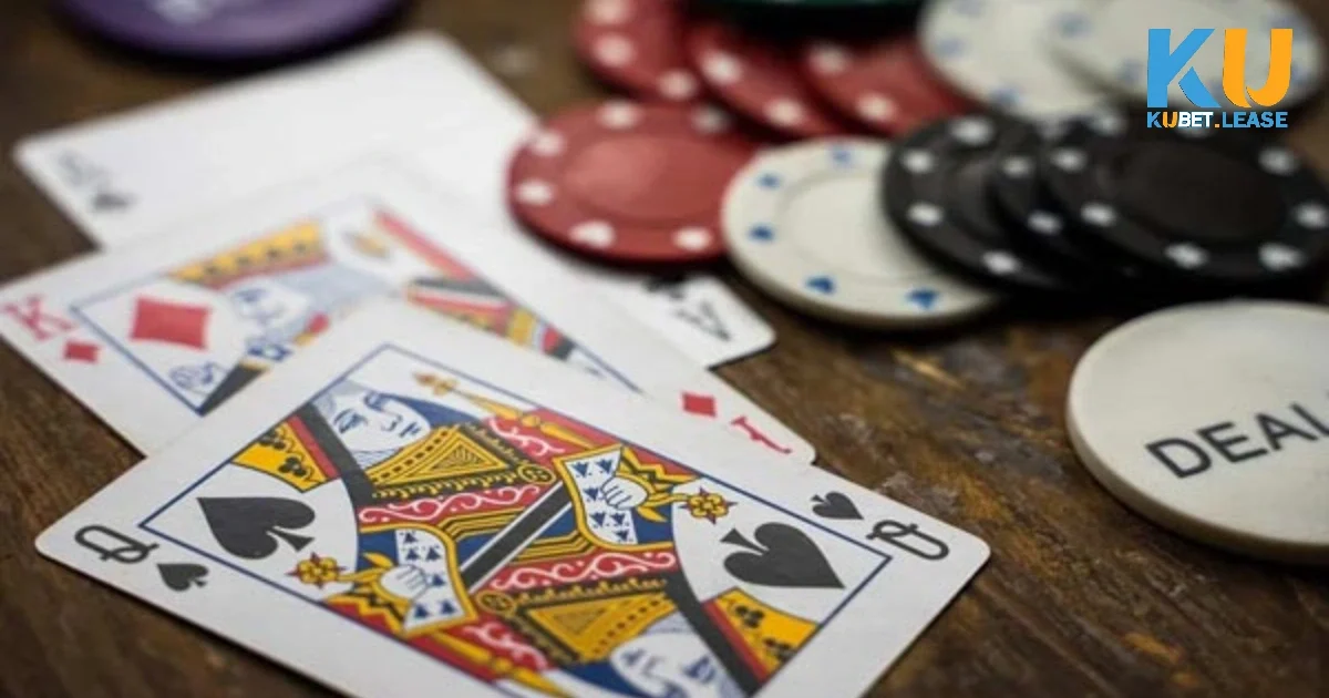 Các Loại Bài Trong Tiến Lên Thường Gặp Mà Bạn Cần Biết 3 Sảnh là một kiểu bài bao gồm 3 lá bài trở lên liên tiếp về giá trị